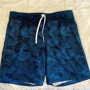Men’s. Sonoma board shorts. XL. NWT.